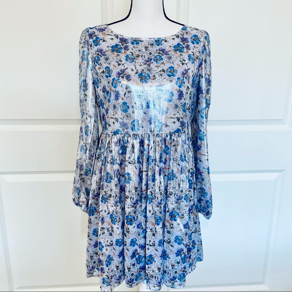 NEW FOREVER 21 Floral Dress Long Sleeve